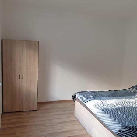 Schoene 2 Zimmer Wohnung Im Herzen Von グライスドルフ エクステリア 写真